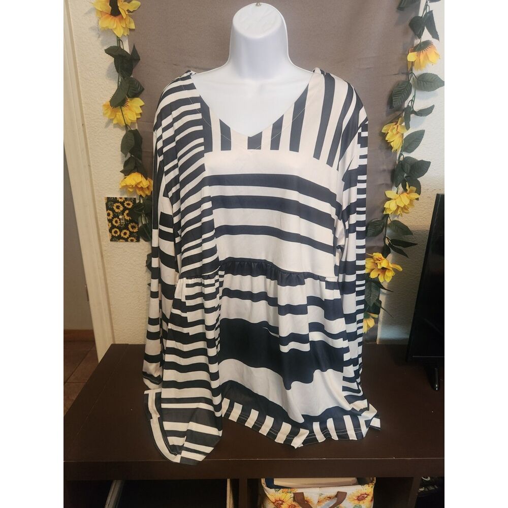 Artsy Black White Striped Babydoll Tunic Top Blouse V-Neck Long Sleeve Plus 3XL